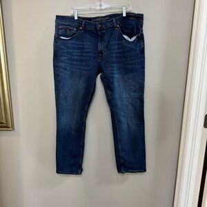 Men's U.S. Polo Assn. Straight Leg Jeans. Size 42x30